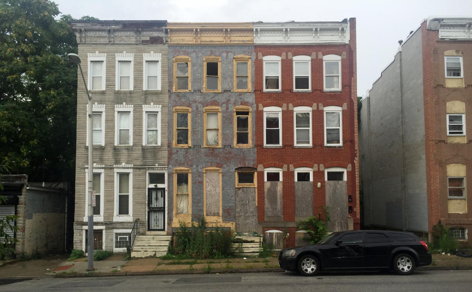 Number of vacant residential properties:&nbsp;15,938<br />Vacancy rate: 7.3&nbsp;percent<br />These abandoned and boarded apartments once provided some of their&nbsp;occupants with lead poisoning, in Baltimore, Maryland on July 29, 2015.