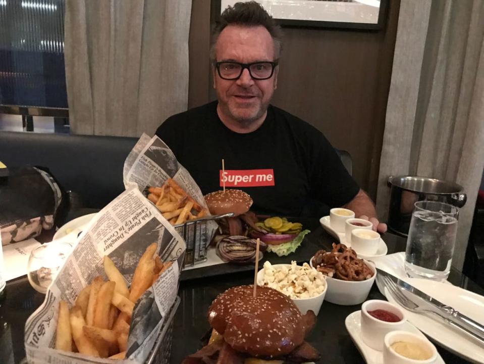 <div class="inline-image__caption"><p>Tom Arnold at the Regency Bar and Grill in Manhattan.</p></div> <div class="inline-image__credit">Davis Richardson/The Daily Beast</div>