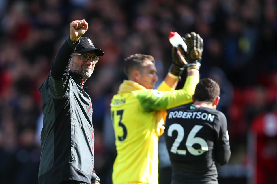 SHEFFIELD, ENGLAND - SEPTEMBER 28: Jurgen Klopp the head coach / manager of Liverpool celebrates at full time during the Premier League match between Sheffield United and Liverpool FC at Bramall Lane on September 28, 2019 in Sheffield, United Kingdom. (Photo by Robbie Jay Barratt - AMA/Getty Images)