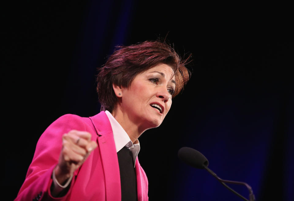 Kim Reynolds, Iowa's Republican&nbsp;governor, says Obamacare is&nbsp;"unworkable." But it has worked much better in&nbsp;states&nbsp;where officials support it. (Photo: Scott Olson via Getty Images)