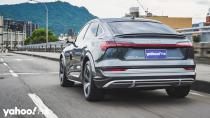 <p>2022 Audi e-tron S Sportback都會試駕-01</p> 