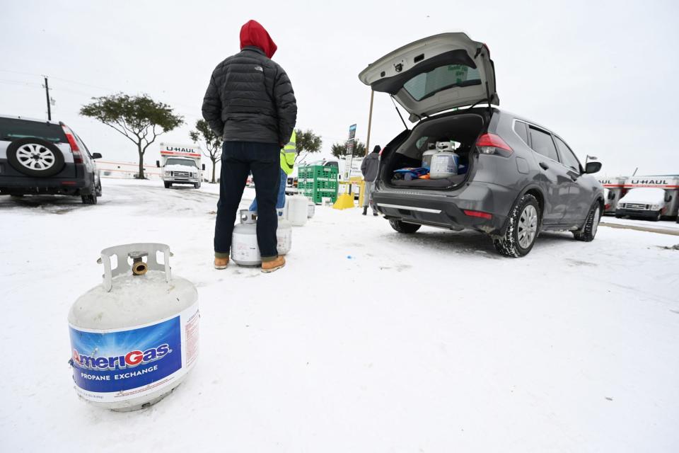 See Photos from the Record-Setting Winter Storm Uri: Its Impact on Texas and Beyond