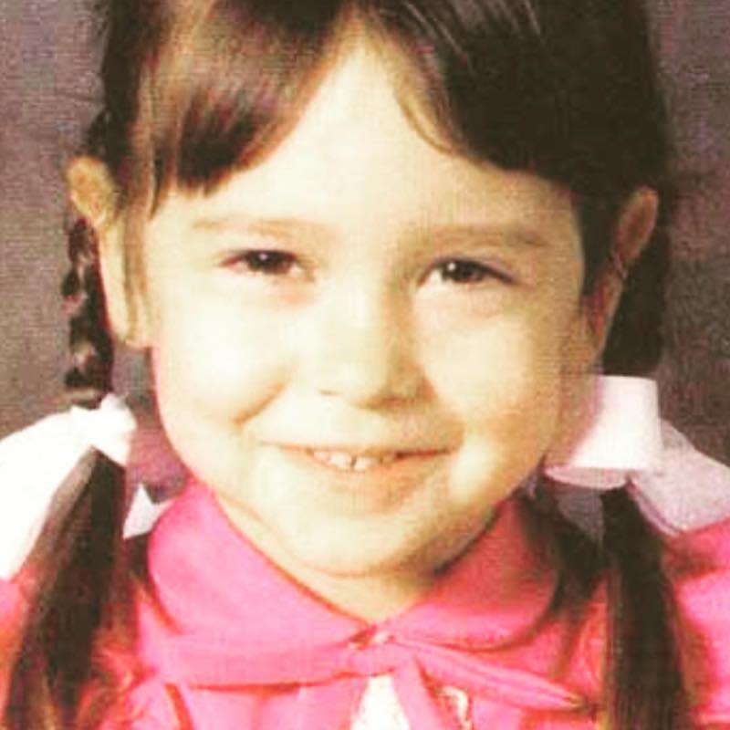 <p>The actress recently joined Instagram — and her game is already strong, as this photo shows. “#tbt school pic from first grade,” JLH, who grew up in Texas, captioned it. “Gotta love a little kid school smile. I never grew out of mine.” And that smile helped make her a star! (Photo: <a rel="nofollow noopener" href="https://www.instagram.com/p/BYvzBIZlc8X/?taken-by=jenniferlovehewitt" target="_blank" data-ylk="slk:Jennifer Love Hewitt via Instagram;elm:context_link;itc:0;sec:content-canvas" class="link ">Jennifer Love Hewitt via Instagram</a>) </p>