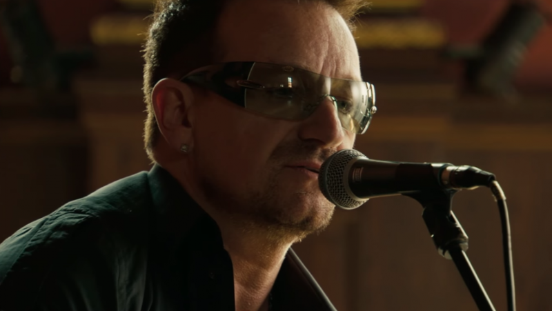 愛爾蘭搖滾樂團U2主唱波諾（Bono）。（網路截圖）