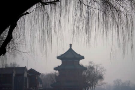 A traditional pavilion is seen amid smog in Beijing's Houhai area, China December 29, 2017. REUTERS/Jason Lee