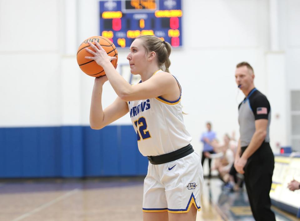 Former Amanda-Clearcreek standout Alyssa Evans, who lead the Aces to back-to-back district championships, scored her 1,000th career point last week playing college basketball for Ursuline College.