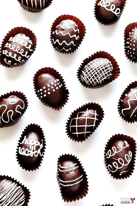 4-Ingredient Easter Egg Oreo Truffles