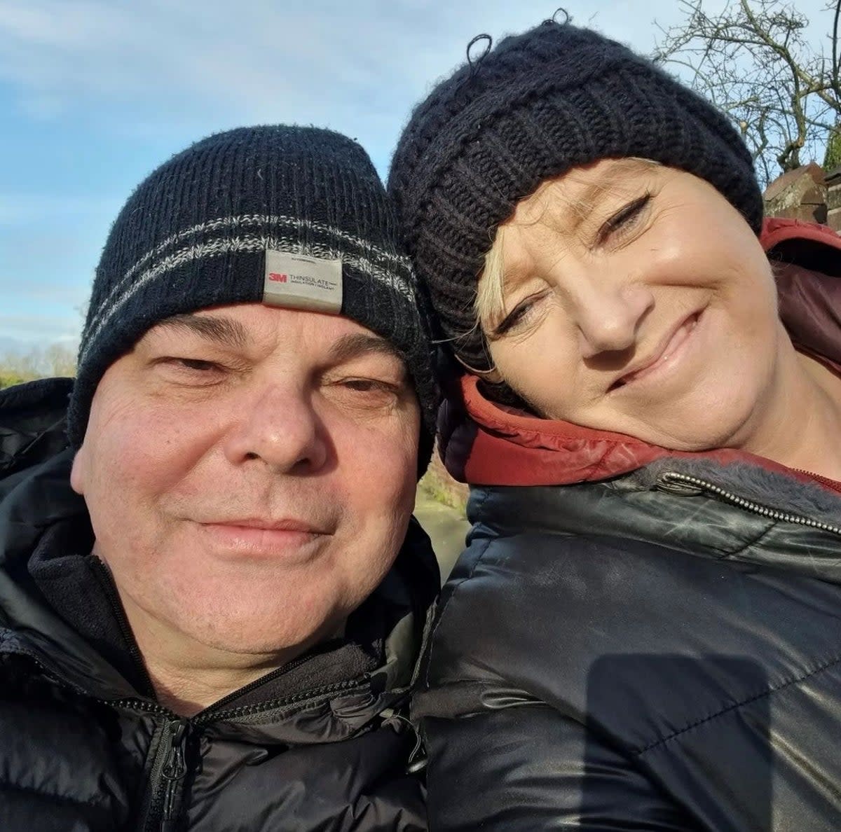 Vicki Chambers (right) is working full-time while also caring for her husband Alan (left) (Vicki Chambers)