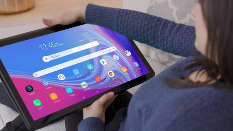 You probably weren't looking for a sequel to Samsung's lap-crushing GalaxyView tablet, but you're getting one anyway