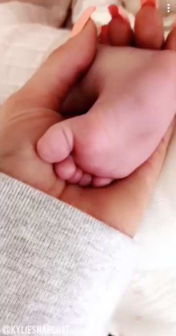 <p>On Feb. 25, she just posted a photo of Stormi’s feet — “Mommy’s cute little toes,” she cooed on Snapchat — but that made headlines as well as the world waited to see more Stormi. (Photo: Kylie Jenner via Snapchat) </p>