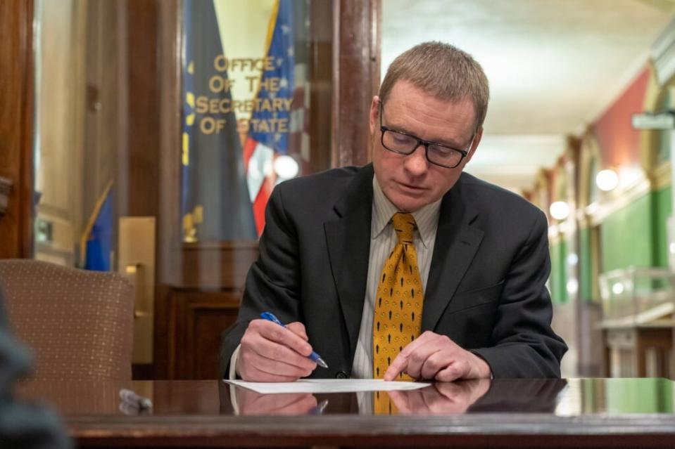 James Brown signs his candidate filing paperwork. (Photo: James Brown campaign)