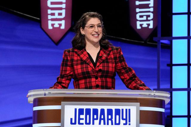 Mayim Bialik says she's out as a host of TV quiz show 'Jeopardy