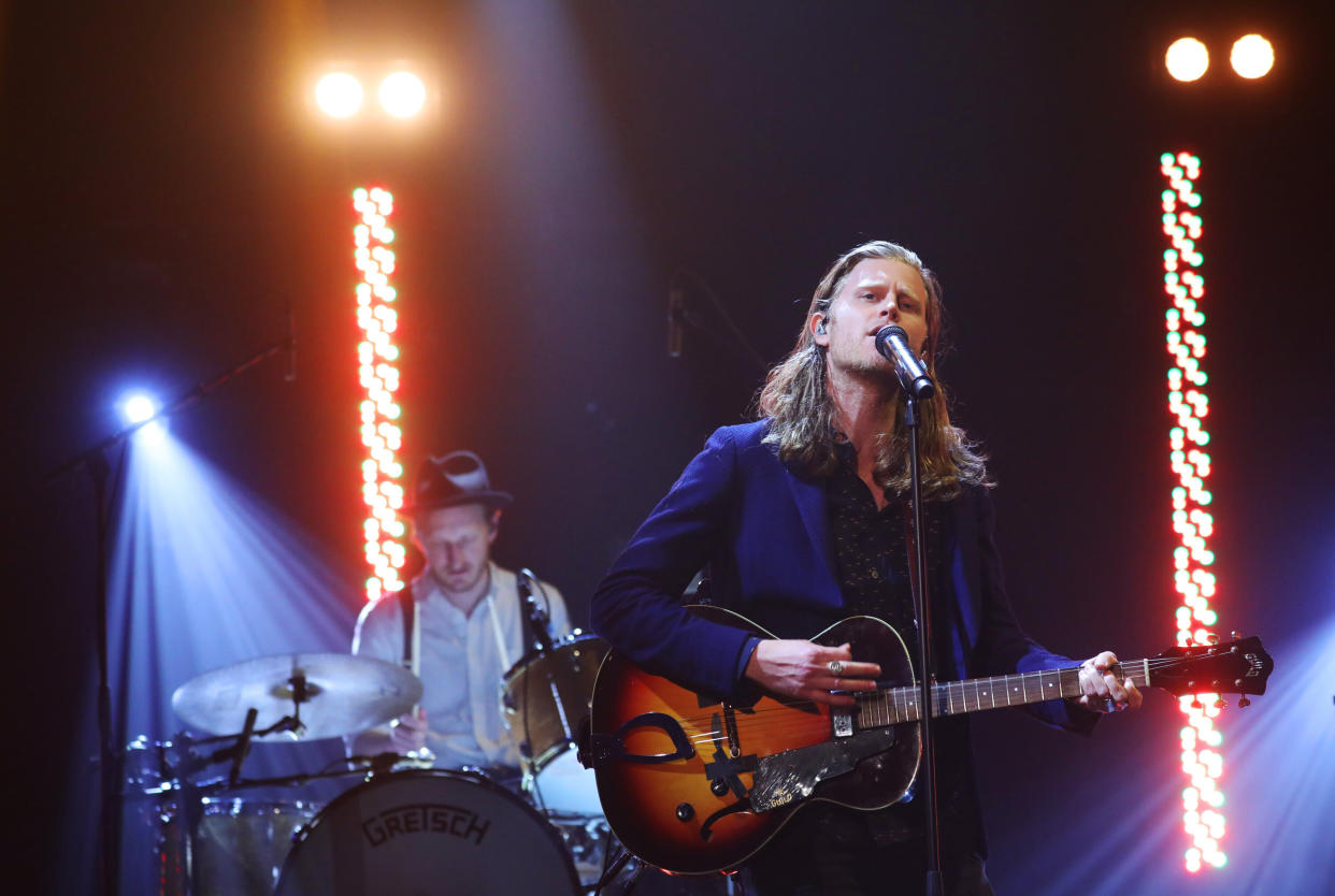 (Left) Jeremiah Fraites and Wesley Schultz of The Lumineers perform during "The Graham Norton Show." (Photo: Isabel Infantes - PA Images via Getty Images)