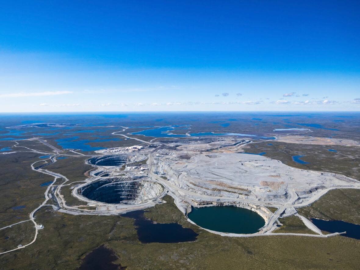 On Monday, Burgundy Diamond Mines announced its intention to buy all the shares of Arctic Canadian Diamond Company Limited, and its primary asset, the N.W.T.'s Ekati diamond mine, for $187 million ($136 million US). (Arctic Canadian Diamond Company - image credit)