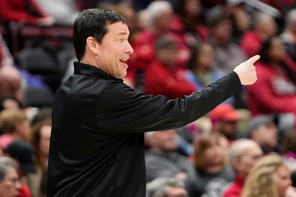 Jan 11, 2024; Columbus, Ohio, USA; Ohio State Buckeyes head coach Kevin McGuff motions to his team during the second half of the NCAA women’s basketball game against the Rutgers Scarlet Knights at Value City Arena. Ohio State won 90-55.