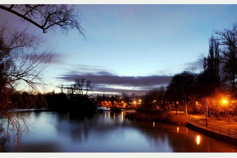 Abbey Park weir