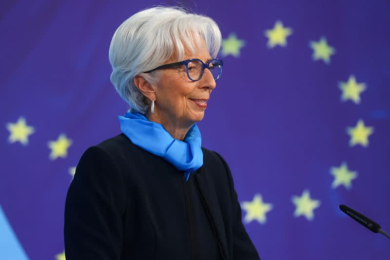 FOTO DE ARCHIVO: La presidenta del Banco Central Europeo (BCE), Christine Lagarde, en una rueda de prensa en Fráncfort