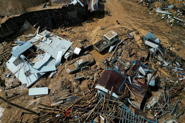 Vue aérienne des dégâts provoqués par les inondations à Meizhou, le 21 juin 2024 dans la province du Guangdong, dans le sud de la Chine (STR)