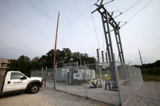 Electricity grid substation (Image: FirstEnergy Corp on Flickr, used under CC license)