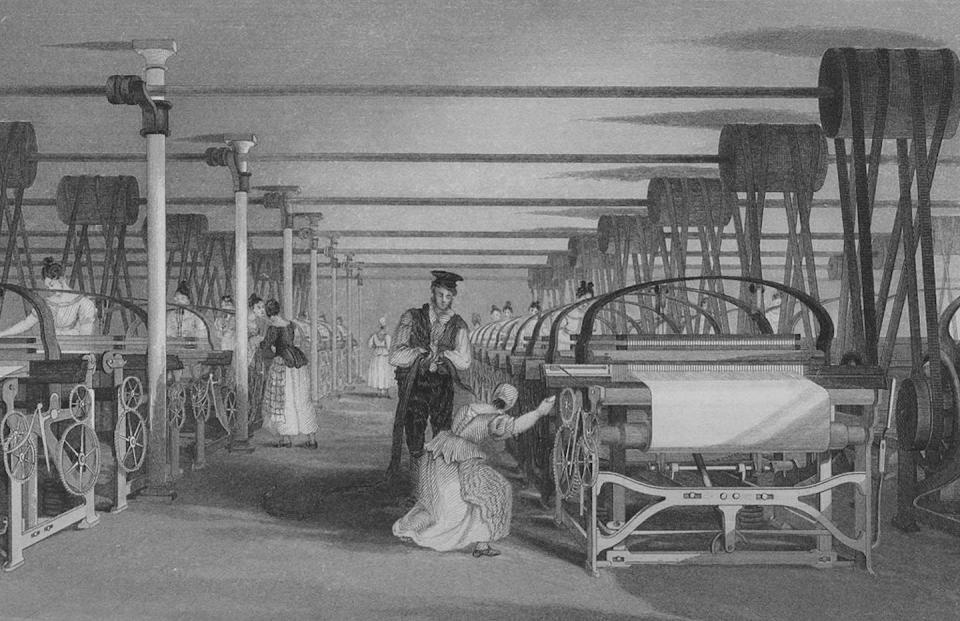 El cambio al trabajo en fábricas con máquinas también modificó nuestros hábitos de sueño. <a href="https://commons.wikimedia.org/wiki/File:Powerloom_weaving_in_1835.jpg" rel="nofollow noopener" target="_blank" data-ylk="slk:Wikimedia Commons;elm:context_link;itc:0;sec:content-canvas" class="link ">Wikimedia Commons</a>