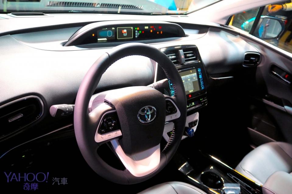 補強油電陣容，Toyota Prius PHV每公升109.9公里超續航登場！