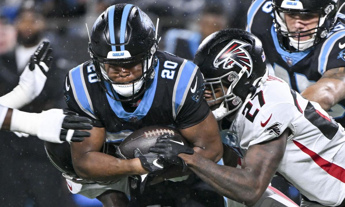 Panthers' PJ Walker gearing up for first start of season after  contemplating NFL future