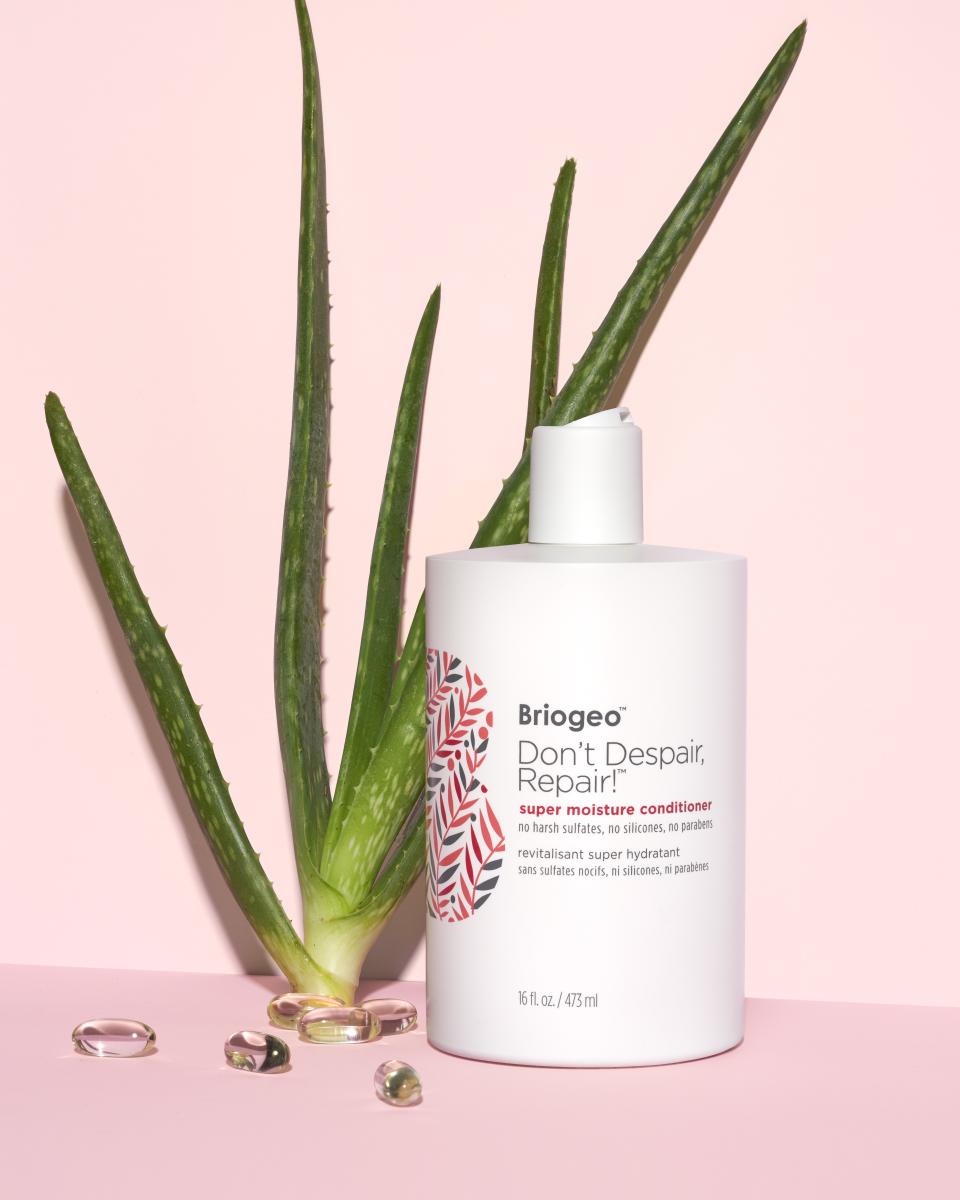 A photo of Briogeo Don't Despair Repair Super Moisture Conditioner.                      