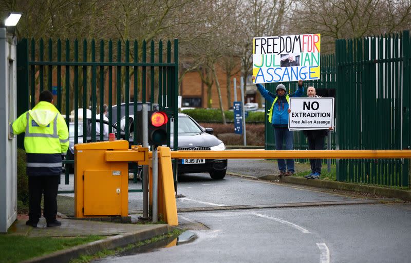 Hearing to decide whether Julian Assange should be extradited to the United States, in London