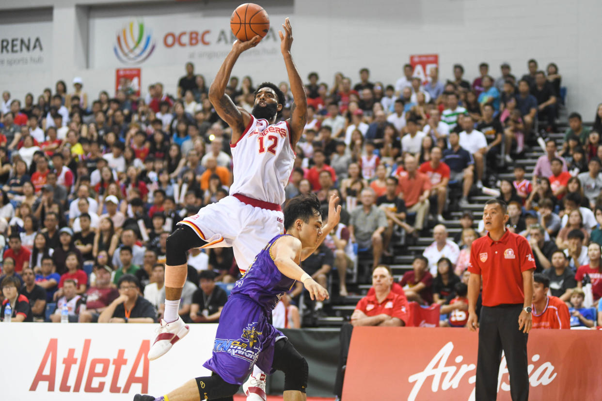 The Singapore Slingers' Jerran Young in action against the CSL Knights Indonesia at the OCBC Arena in Game Two of the Asean Basketball League Finals. (PHOTO: Stefanus Ian/Yahoo News Singapore)