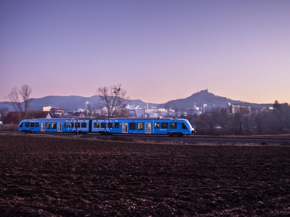 Alstom's hydrogen-powered train