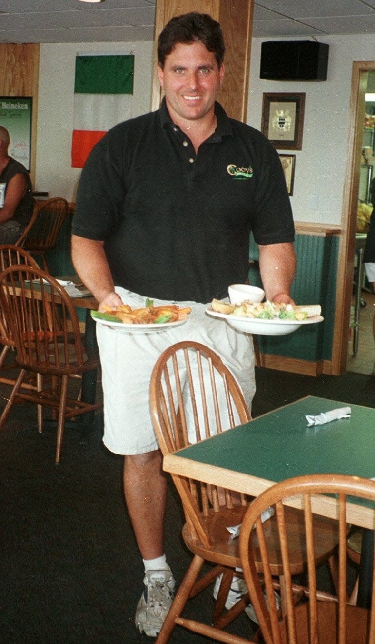Kevin Cody of Cody's Irish Pub & Grille in Essex, shown in 1999.