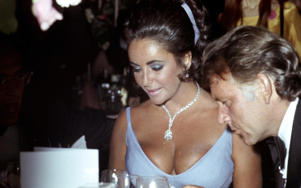 Elizabeth Taylor and Richard Burton