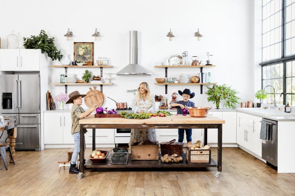 Island on Wheels in a White Kitchen