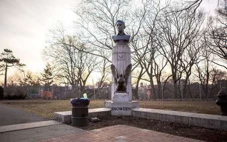 A large molded bust of Edward Snowden is pictured in Fort Greene Park in Brooklyn, New York in this April 6, 2015 picture provided by ANIMALNewYork. REUTERS/Aymann Ismail/ANIMALNewYork/Handout via Reuters