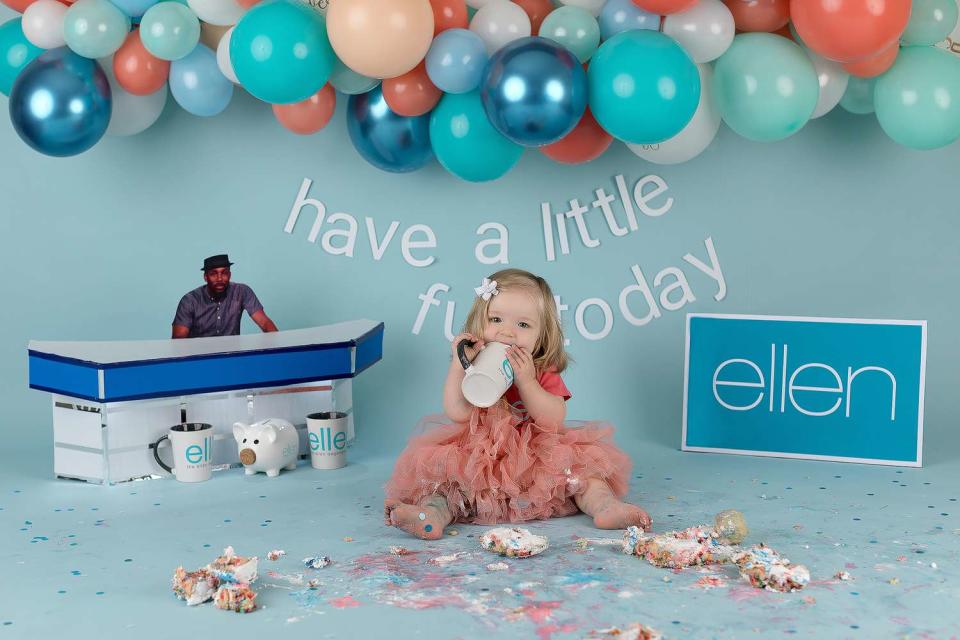 ellen cake smash