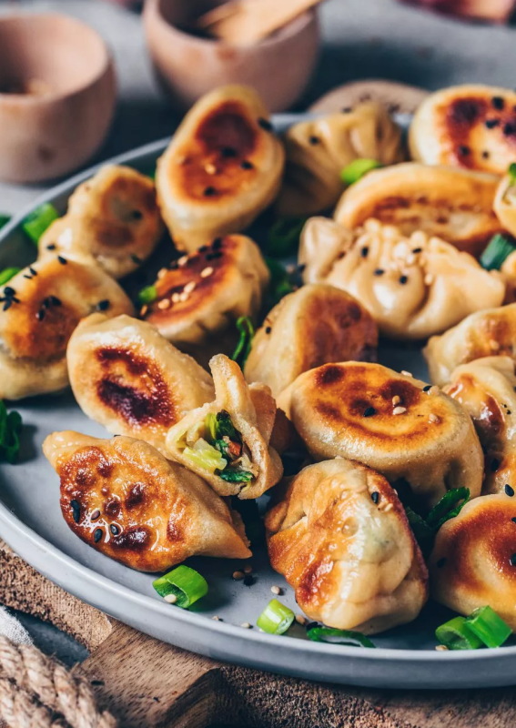 <p>Crispy pan-fried Japanese potstickers filled with healthy veggies.</p><p><strong>Get the recipe: <a href="https://biancazapatka.com/en/vegetable-dumplings-vegan-gyoza/" rel="nofollow noopener" target="_blank" data-ylk="slk:Vegetable Dumplings;elm:context_link;itc:0;sec:content-canvas" class="link rapid-noclick-resp">Vegetable Dumplings</a></strong></p>