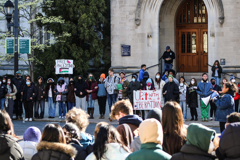 After a third night of camping out, Police officers arrested protesters in support of the Palestinian cause  on Yale University’s campus on April 22, 2024. (Samad Hakani / Yale Daily News)