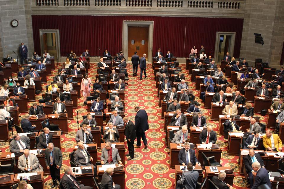 Members of the Missouri House of Representatives gather on the floor at the Capitol on Sept. 15, 2021. Lawmakers returned to Jefferson City for veto session, in which they choose whether to override any of Gov. Mike Parson's rejected bills this year.