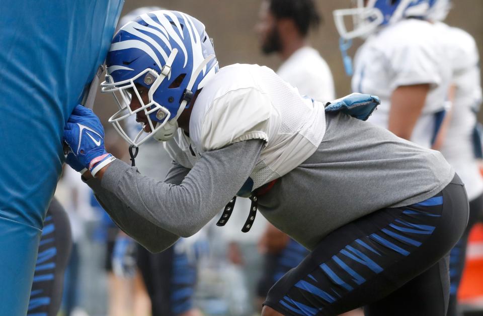 Memphis Tigers defensive back Quindell Johnson (15) practices Tuesday, March 29, 2022, at the Billy J. Murphy Athletic Complex.