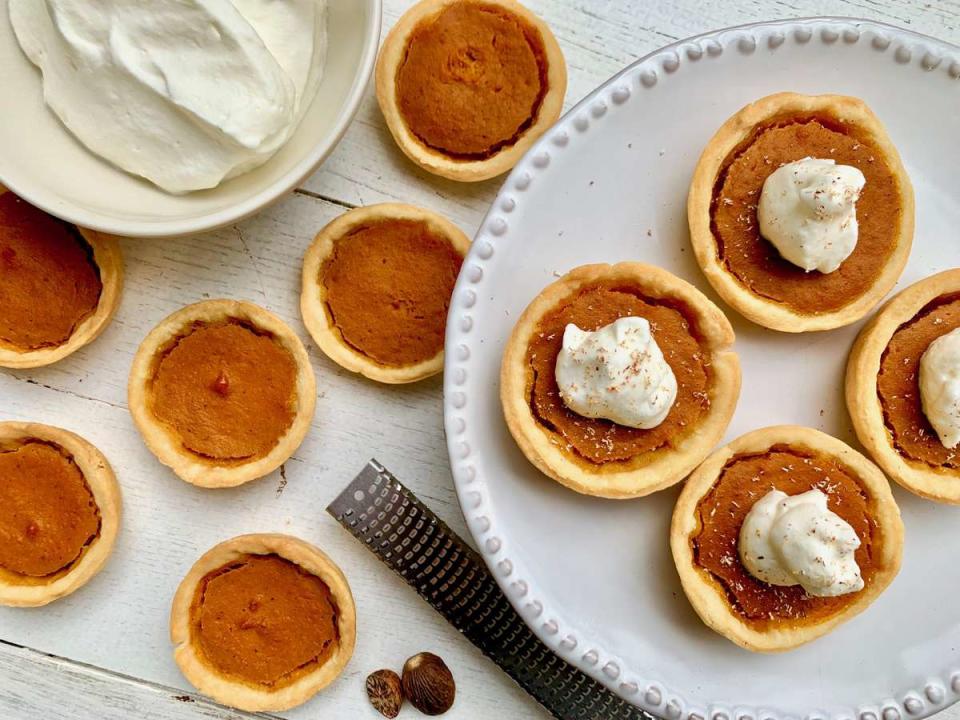 Mini Pumpkin Pies