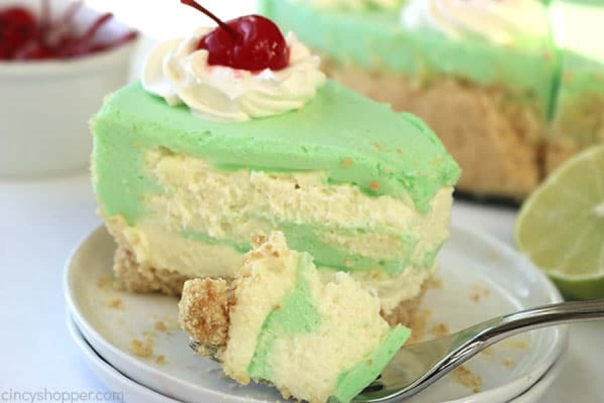 <p>Cincy Shopper</p><p>It starts with a Nilla Wafer crust, then creamy layers of lime cheesecake.</p><p><strong>Get the recipe: </strong><a href="https://cincyshopper.com/no-bake-lime-cheesecake/" rel="nofollow noopener" target="_blank" data-ylk="slk:No-Bake Lime Cheesecake;elm:context_link;itc:0;sec:content-canvas" class="link rapid-noclick-resp"><strong>No-Bake Lime Cheesecake</strong></a></p>