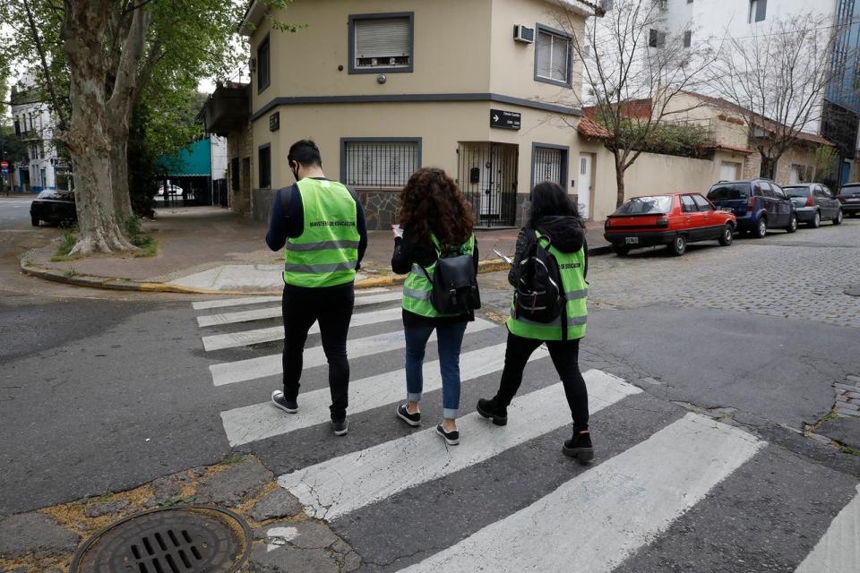 Recorrida por los chicos porteños que no fueron a la escuela en la pandemia