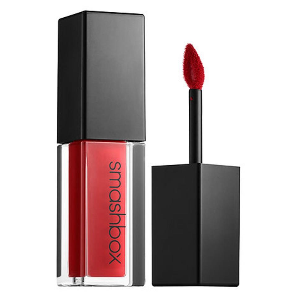 9 Gorgeous Lipsticks Beauty Editors Swear By
