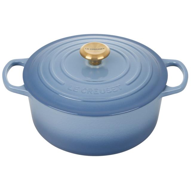 Le Creuset Signature Round 5.5-Qt. Chambray Dutch Oven with Lid +