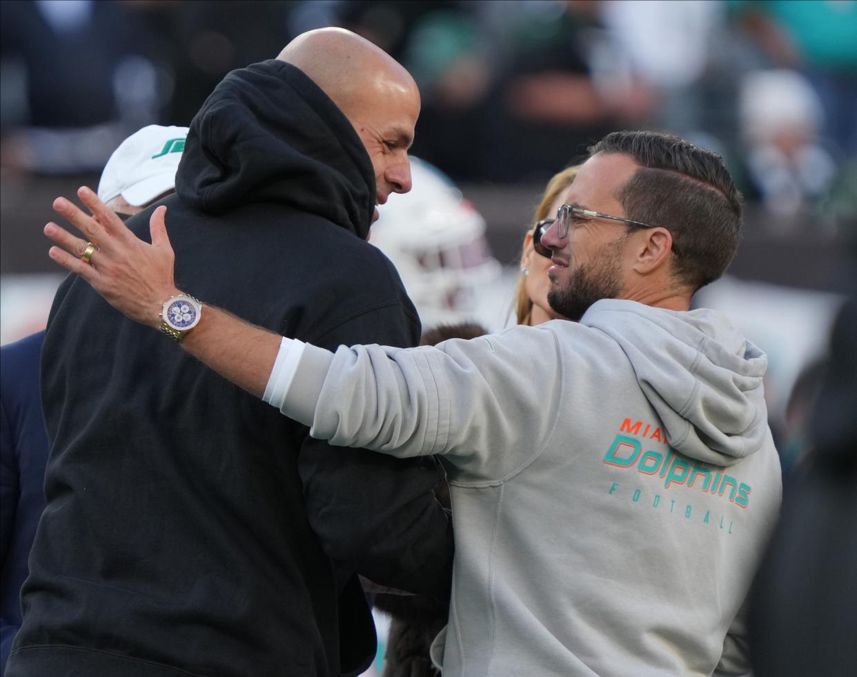 East Rutherford, NJ â€” November 24, 2023 -- Jet head coach Robert Saleh, and Miami head coach Mike McDaniel during pre game warm ups. The NY Jets host the Miami Dolphins at MetLife Stadium on November 24, 2023 in East Rutherford, NJ to play in the first â€œBlack Fridayâ€ NFL game.