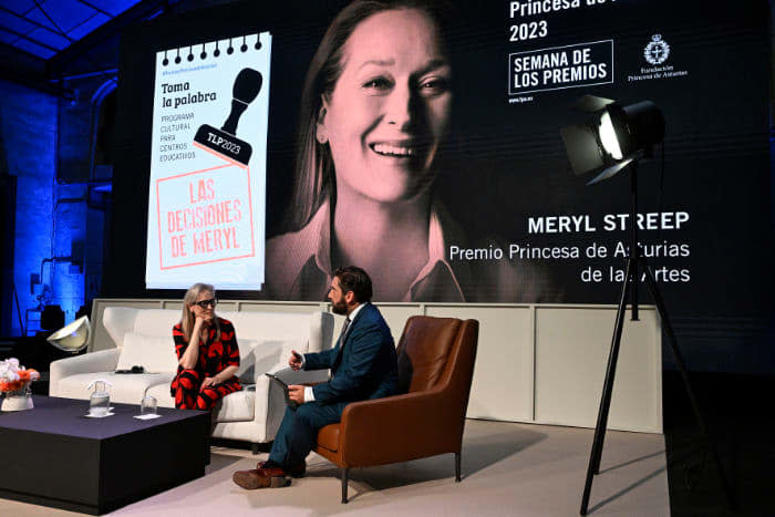 Meryl Streep en un acto con jóvenes en Oviedo