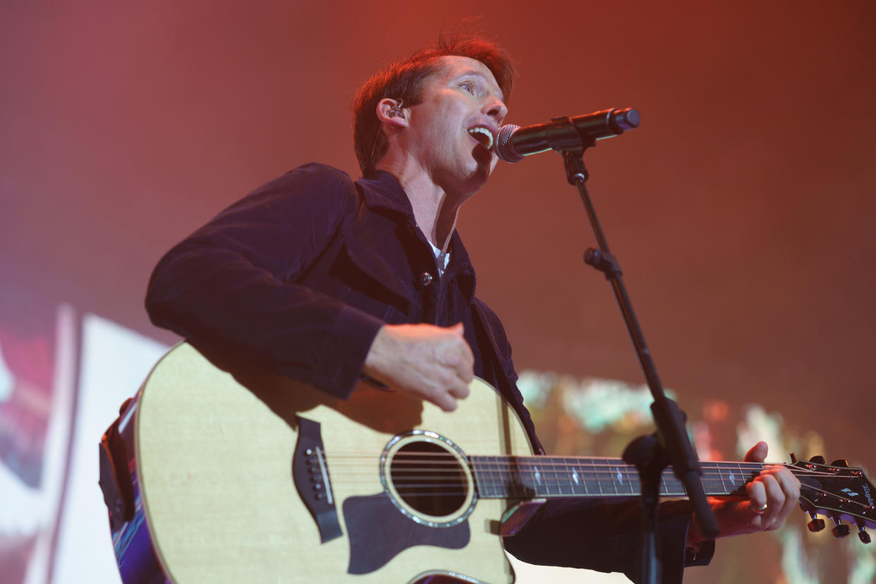 Singer, James Blunt performs at the Cadena100 Por Ellas concert against breast cancer at the Wizink centre. (Photo by Atilano Garcia / SOPA Images/Sipa USA)