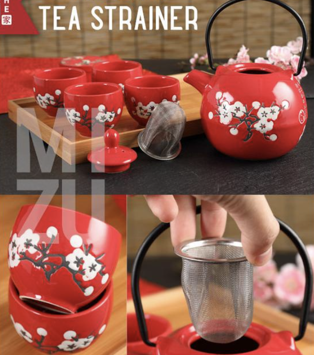 Hanami Sakura Ceramic Tea SET 4Cups Tray Gift Box. PHOTO: Shopee