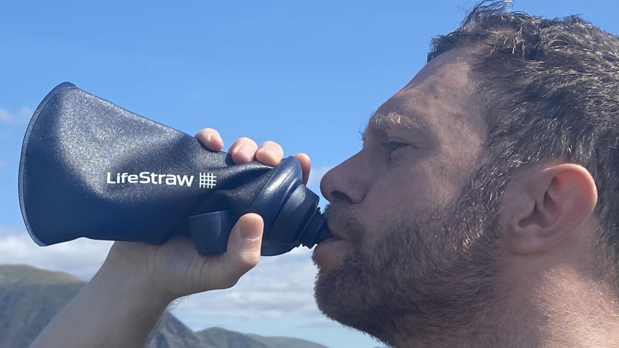  LifeStraw Peak Series Squeeze Bottle with Filter: drinking directly from Squeeze. 