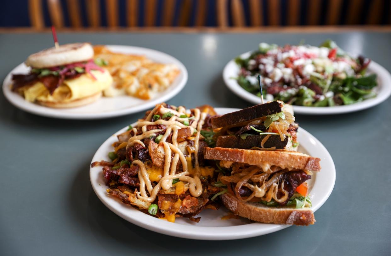 All Good Things serves breakfast, lunch and dinner in the former Neufeldt's in Aumsville.